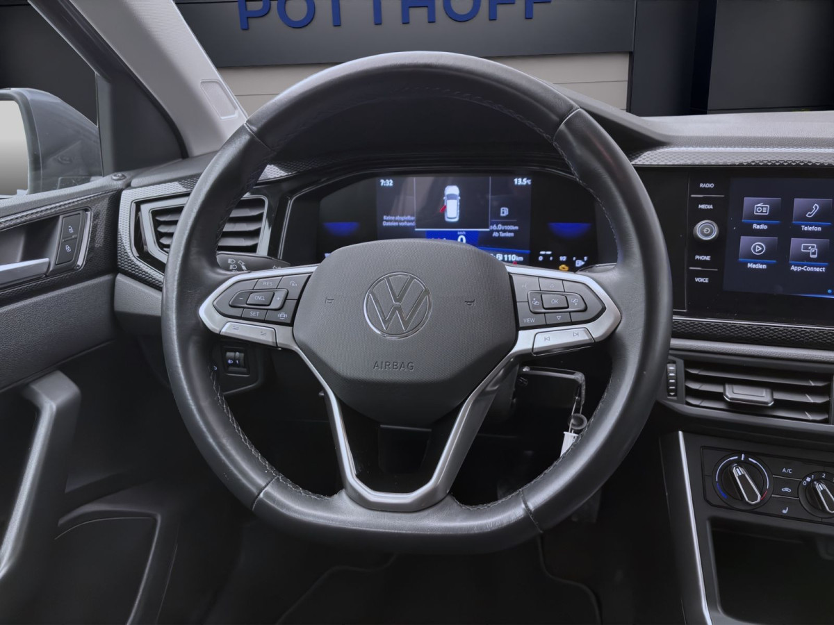 Thumb 10: Volkswagen Polo 1.0 MPI LIFE NAVI PDC SITZHZG KLIMA