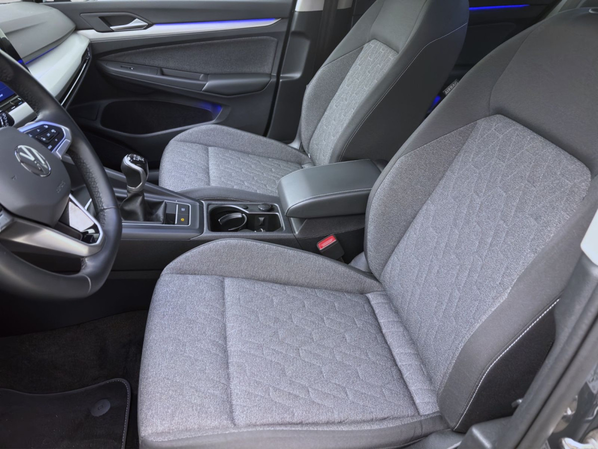 Thumb 8: Volkswagen Golf 1.5 TSI MOVE PDC LED SITZHZG DAB+