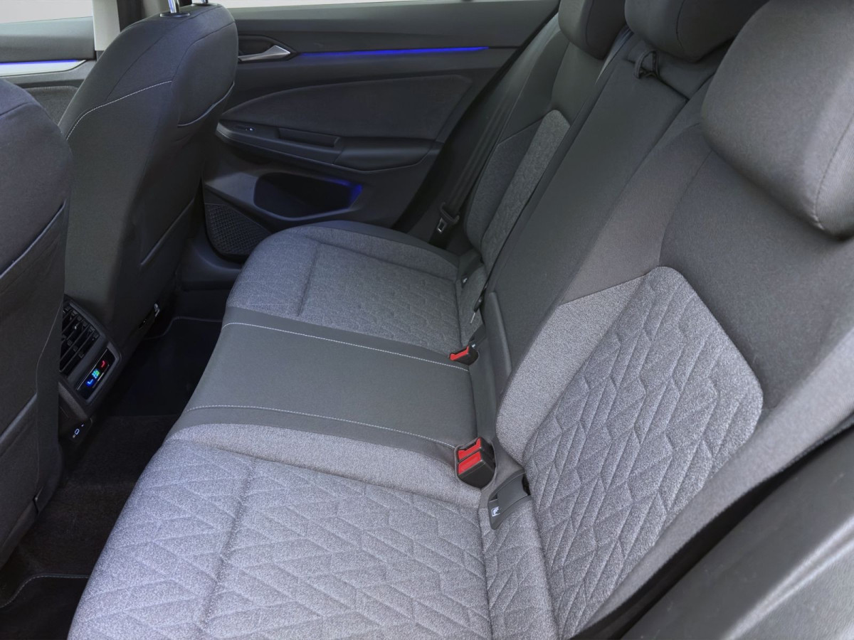 Thumb 14: Volkswagen Golf 1.5 TSI MOVE PDC LED SITZHZG DAB+