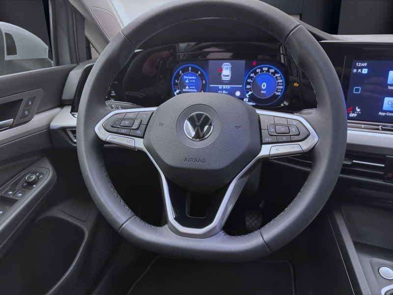 Bild 10: Volkswagen Golf Variant 2.0 TDI LIFE PANO AHK NAVI SITZHZG