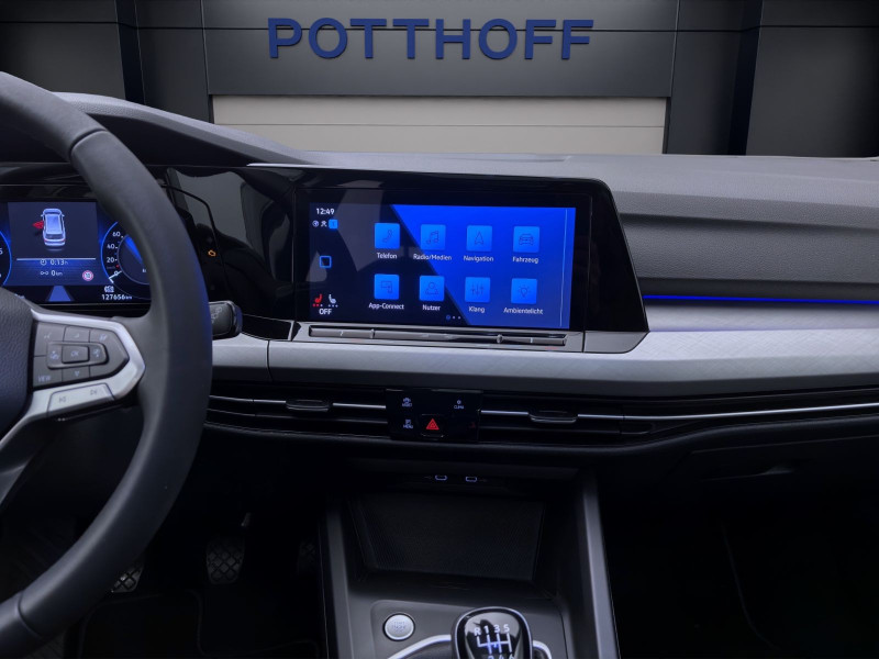 Bild 12: Volkswagen Golf Variant 2.0 TDI LIFE PANO AHK NAVI SITZHZG