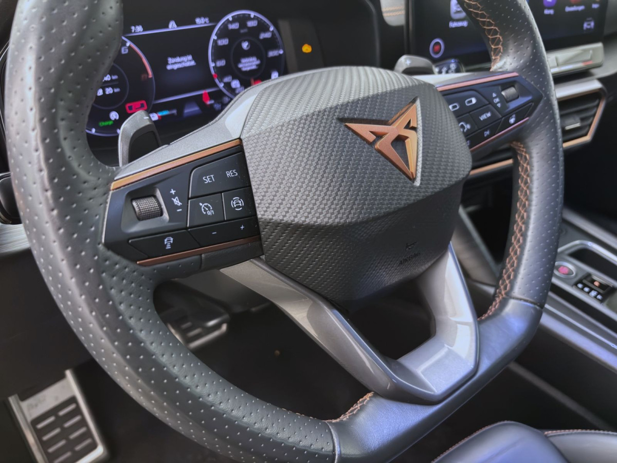 Thumb 16: Cupra Formentor 1.4 TSI e-Hybrid DSG VZ NAVI KAMERA PDC SITZHZG