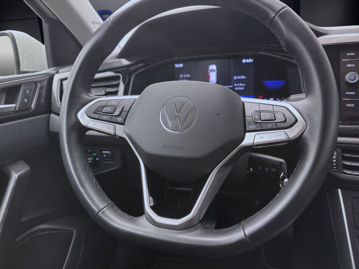 Thumb 11: Volkswagen Polo 1.0 MPI LIFE NAVI PDC LED DAB+