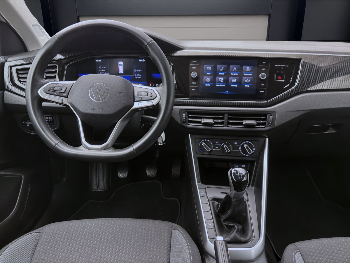 Thumb 12: Volkswagen Polo 1.0 MPI LIFE NAVI PDC LED DAB+