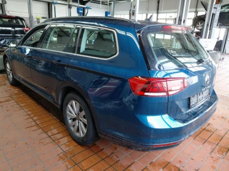 Bild 1: Volkswagen Passat Variant 2.0 TDI DSG BUSINESS STDHZG PANO NAVI KAMERA
