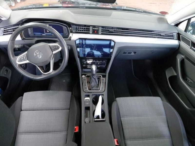 Bild 2: Volkswagen Passat Variant 2.0 TDI DSG BUSINESS STDHZG PANO NAVI KAMERA