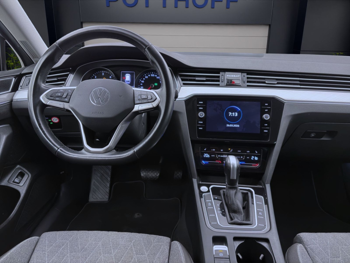 Thumb 12: Volkswagen Passat Variant 2.0 TDI DSG BUSINESS NAVI KAMERA PDC IQ.LIGHT