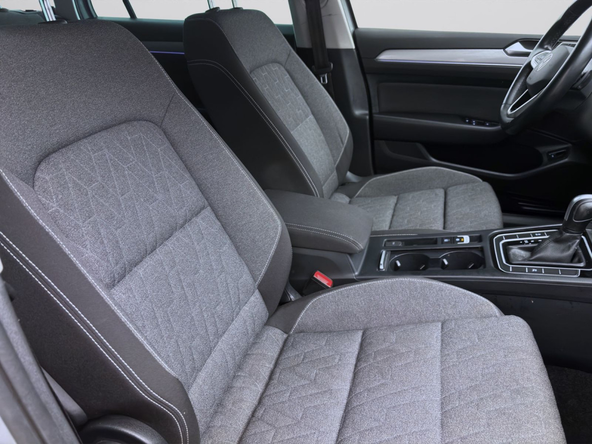 Thumb 15: Volkswagen Passat Variant 2.0 TDI DSG BUSINESS NAVI KAMERA PDC IQ.LIGHT