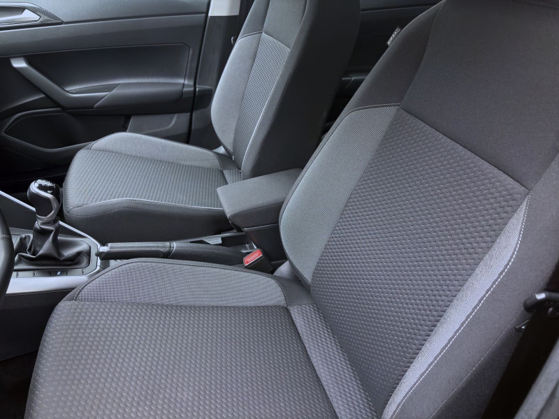 Bild 8: Volkswagen Polo 1.0 TSI LIFE NAVI PDC SITZHZG KLIMA LED