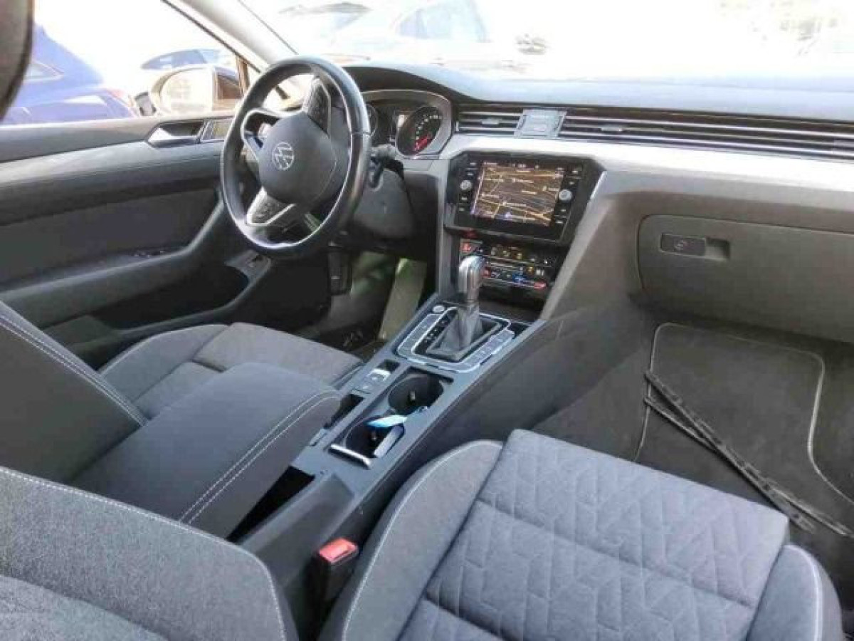 Thumb 2: Volkswagen Passat Variant 2.0 TDI DSG BUSINESS NAVI KAMERA PDC SITZHZG