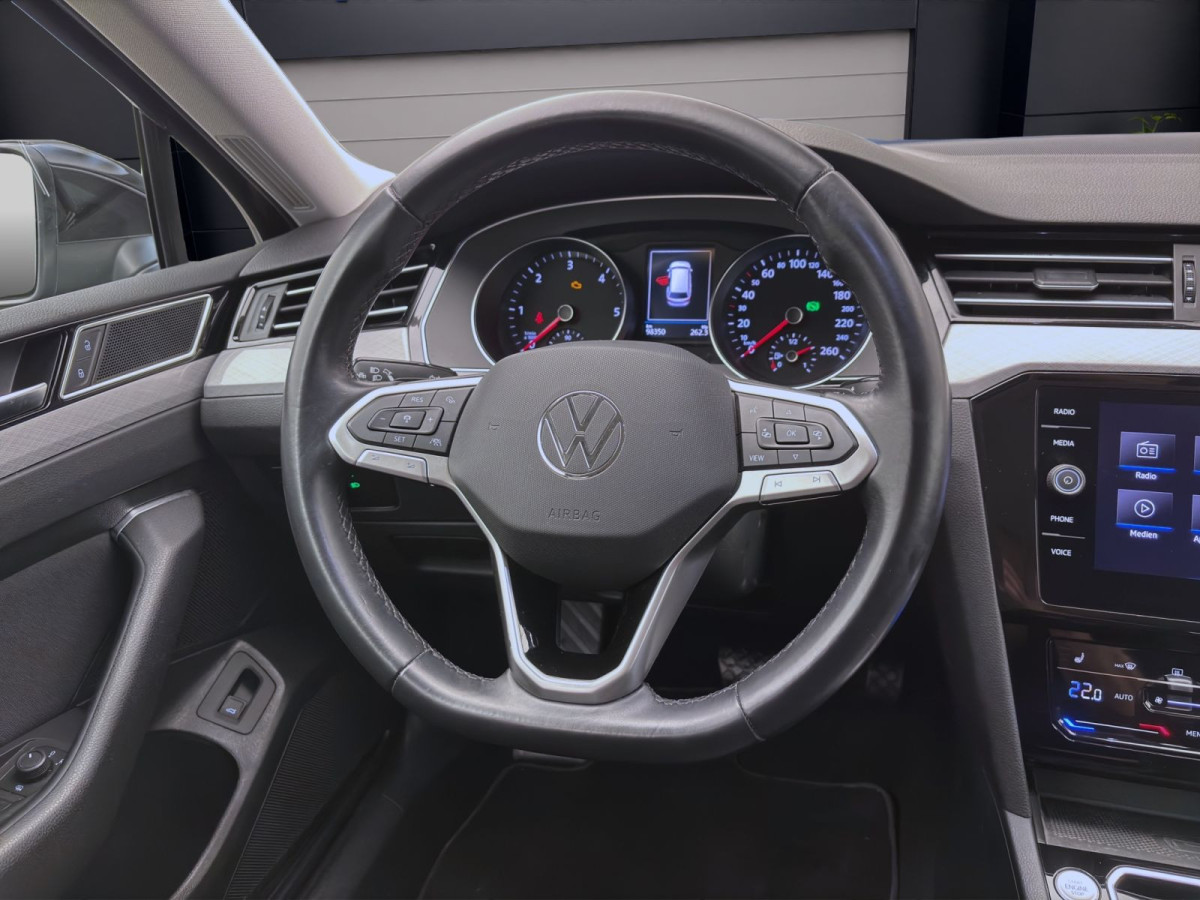 Thumb 10: Volkswagen Passat Variant 2.0 TDI DSG BUSINESS NAVI KAMERA PDC SITZHZG