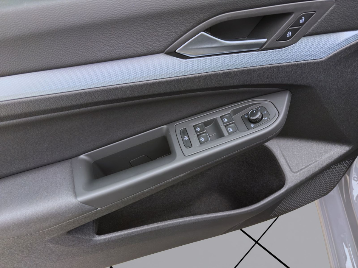 Thumb 9: Volkswagen Golf 1.5 TSI GOAL PDC LED SITZHZG ACC