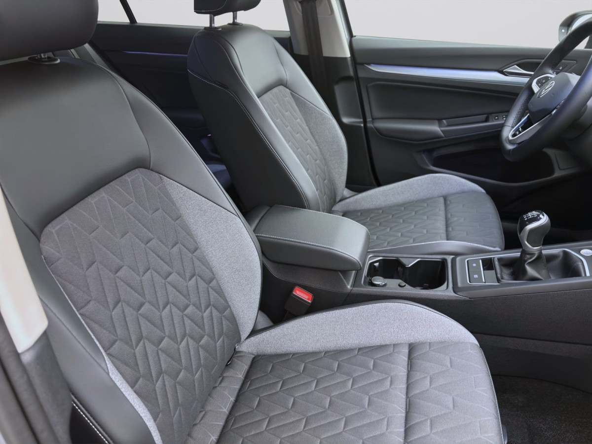 Thumb 15: Volkswagen Golf 1.5 TSI GOAL PDC LED SITZHZG ACC