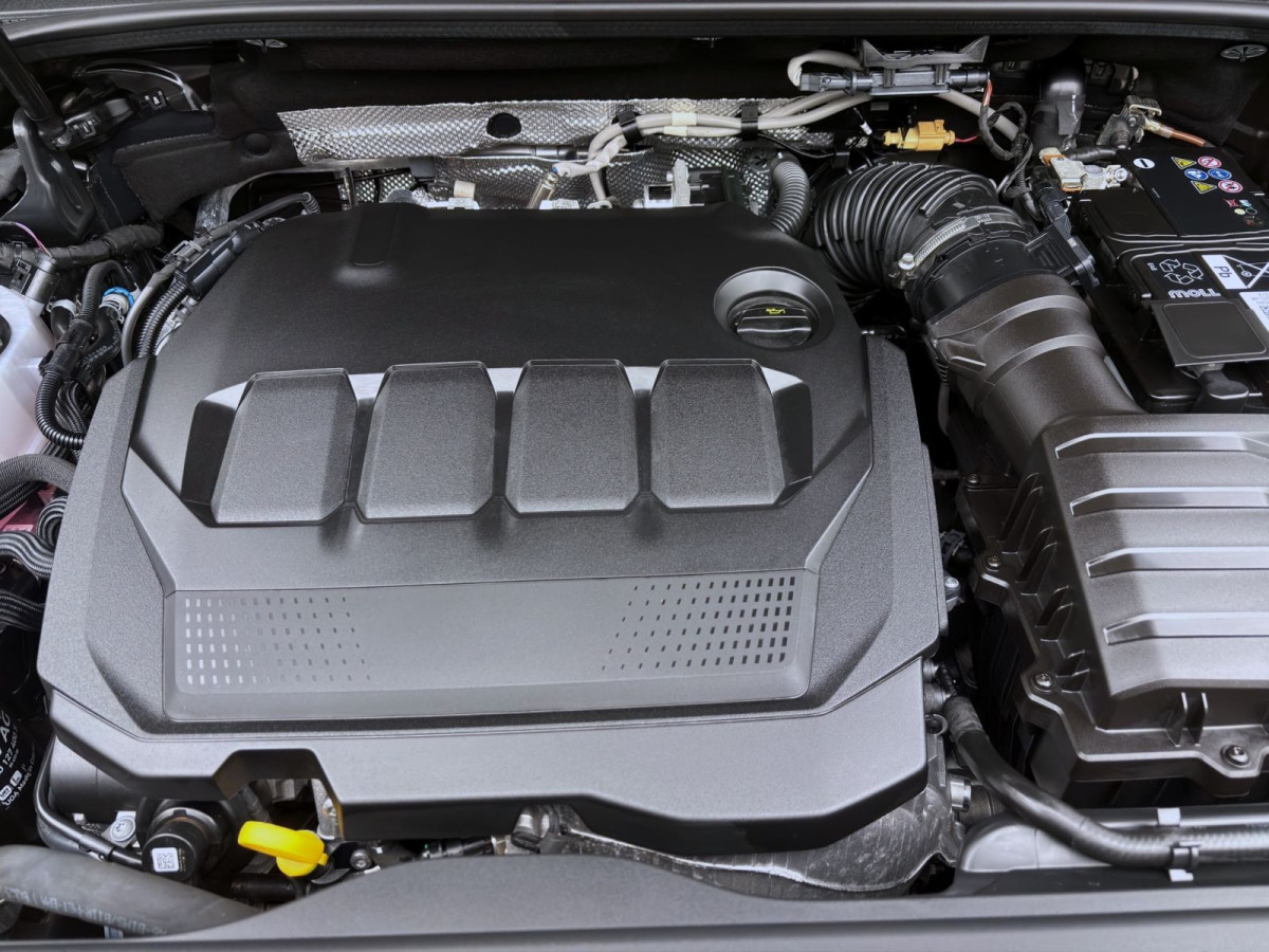 Thumb 17: Audi Q3 Sportback 35 TDI NAVI+ KAMERA SITZHZG PDC KLIMA