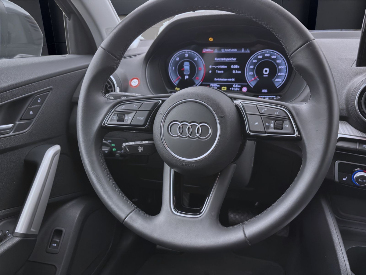 Thumb 10: Audi Q2 35 TDI MATRIX NAVI SITZHZG VIRTUAL