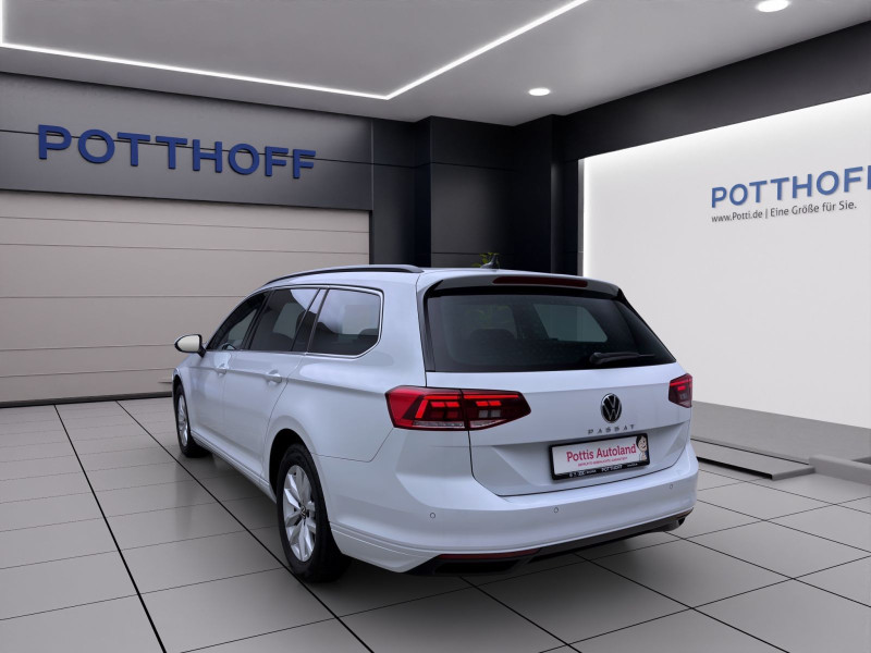 Bild 1: Volkswagen Passat Variant 2.0 TDI DSG BUSINESS NAVI KAMERA LED ACC