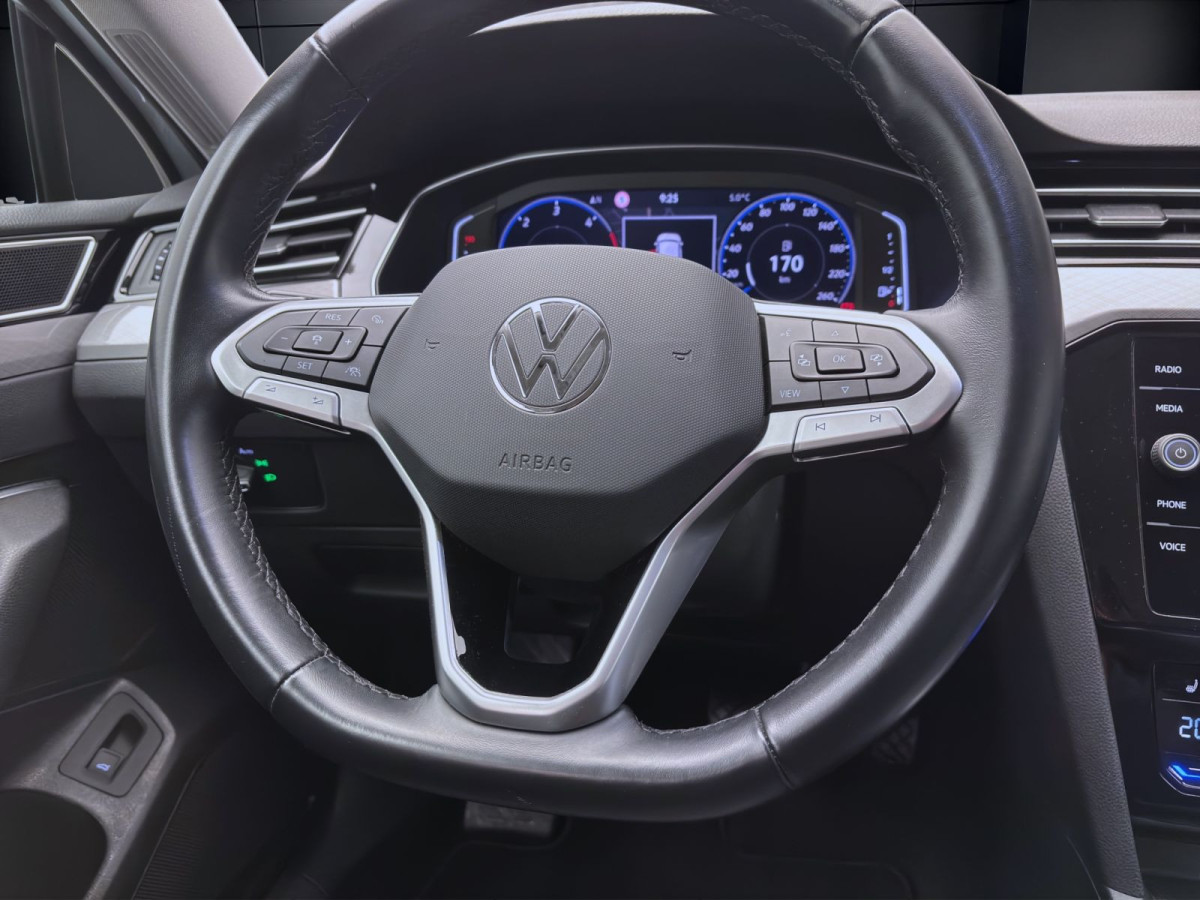 Thumb 11: Volkswagen Passat Variant 2.0 TDI DSG BUSINESS NAVI KAMERA LED ACC