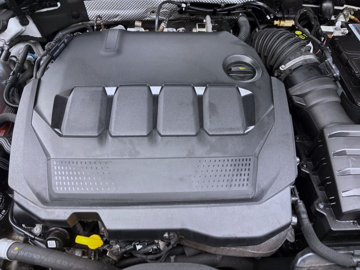 Thumb 17: Volkswagen Passat Variant 2.0 TDI DSG BUSINESS NAVI KAMERA LED ACC