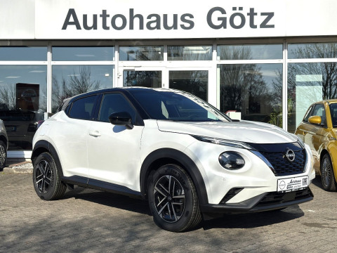 Automodell: Juke in der Farbe schwarz