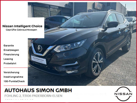 Automodell: Qashqai in der Farbe schwarz