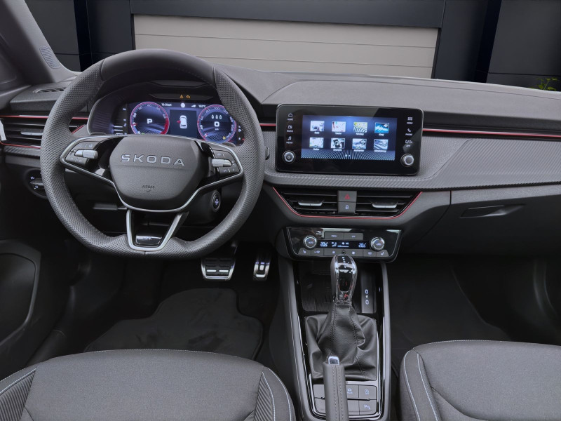 Bild 12: Škoda KAMIQ MONTE CARLO DSG PANO KAM LED SHZ 17" SMARTL