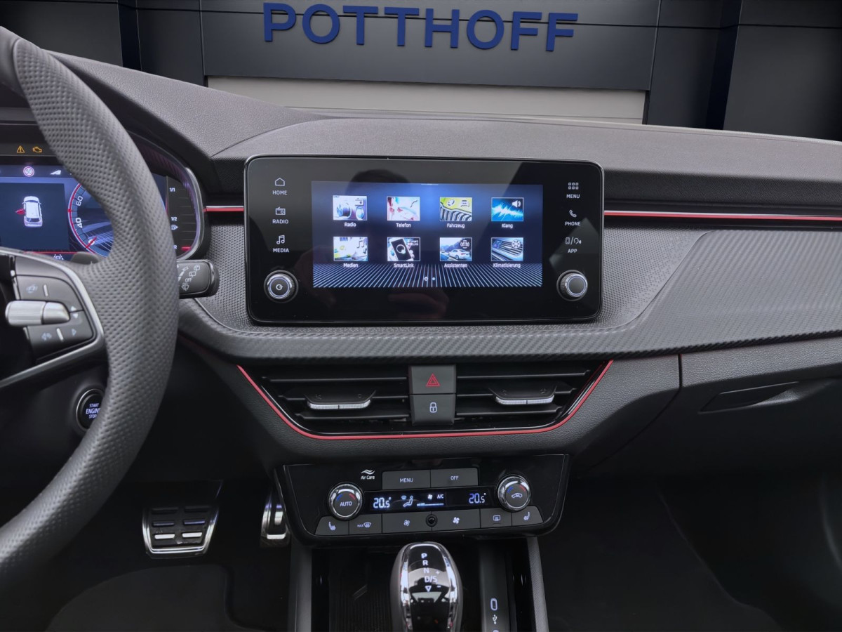 Thumb 13: Škoda KAMIQ MONTE CARLO DSG PANO KAM LED SHZ 17" SMARTL