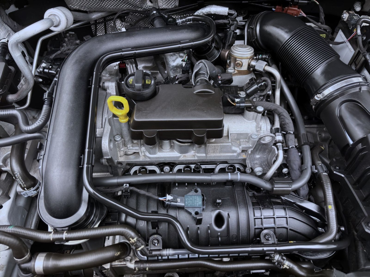 Thumb 17: Volkswagen Taigo 1.0 TSI DSG STYLE NAVI IQ.LIGHT KAMERA PDC