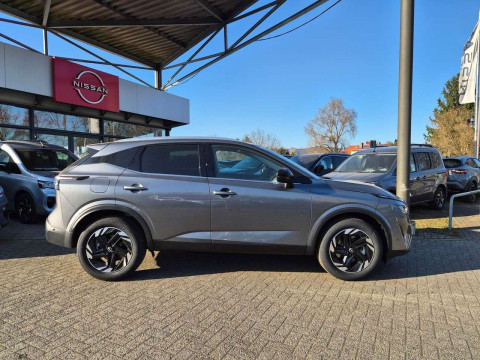 Ansicht 4 - Neuwagen Fahrzeug, Modell Qashqai der Marke Nissan von Verkäufer Autocenter Strehle e.K.