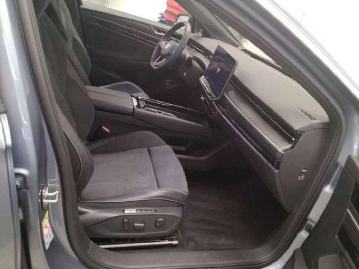 Thumb 2: Volkswagen ID.7 Tourer PRO AHK NAVI KAMERA IQ.LIGHT HuD