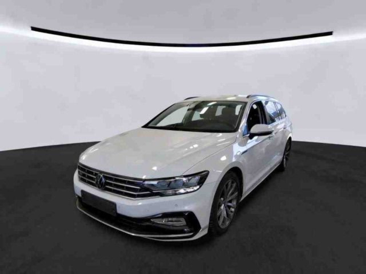 Thumb 0: Volkswagen Passat Variant 2.0 TDI DSG R-LINE NAVI KAMERA SITZHZG ACC