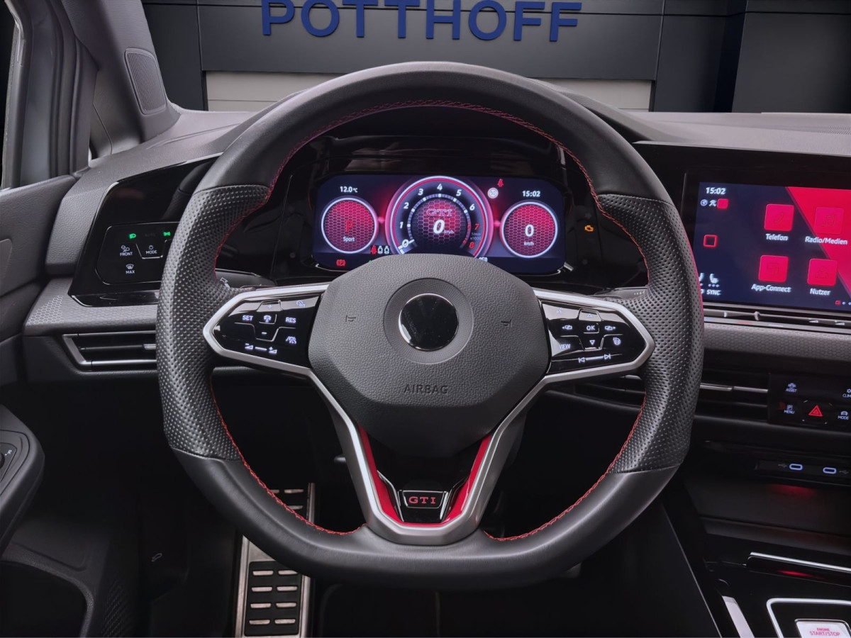 Thumb 10: Volkswagen Golf GTI NAVI KAMERA SITZHZG PDC LED+