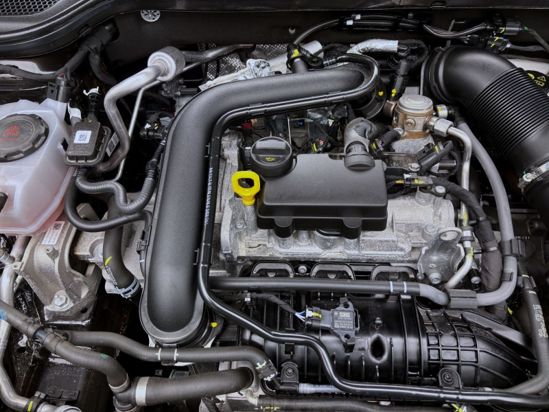 Bild 17: Škoda Kamiq 1.0 TSI DSG SELECTION KAMERA PDC LED SITZHZG