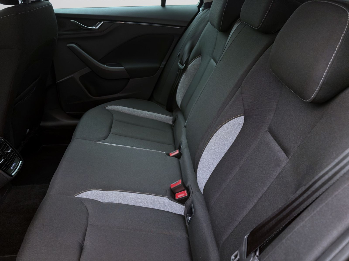 Thumb 14: Škoda Kamiq 1.0 TSI DSG SELECTION KAMERA PDC LED SITZHZG