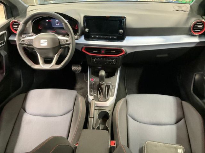 Bild 2: Seat Arona 1.0 TSI DSG FR KAMERA SITZHZG KLIMA LED