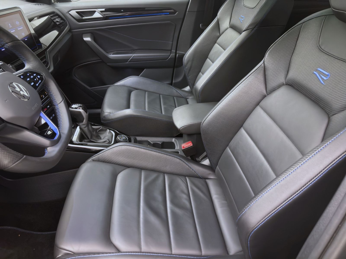 Thumb 8: Volkswagen T-Roc 2.0 TSI DSG 4M R PANO IQ.LIGHT AHK NAVI