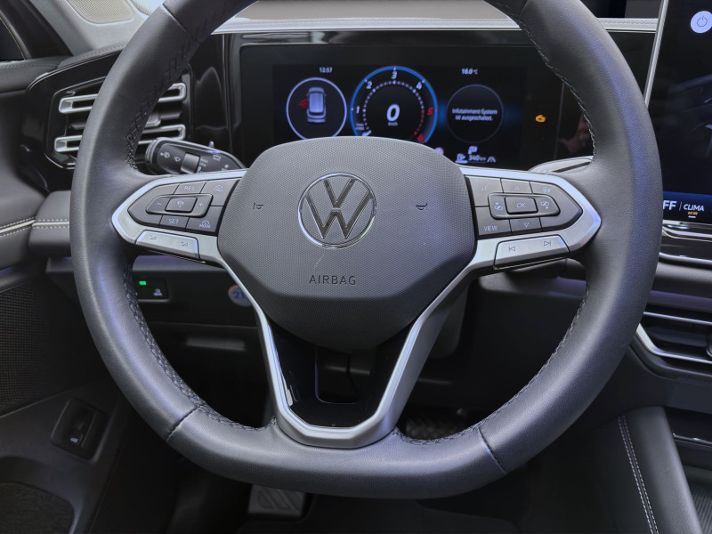 Bild 11: Volkswagen Tiguan 2.0 TDI DSG 4M ELEGANCE PANO AHK NAVI KAMERA