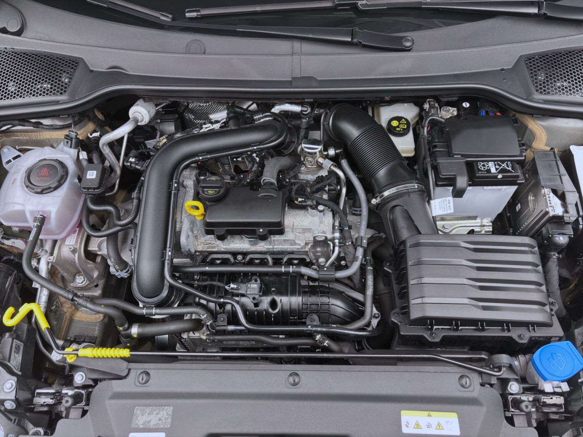 Thumb 16: Seat Arona 1.0 TSI DSG FR KAMERA SITZHZG PDC LED