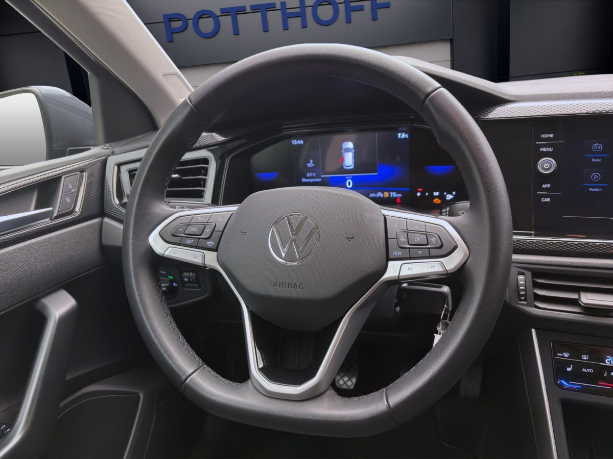 Thumb 10: Volkswagen Polo 1.0 MPI LIFE AHK PDC LED SITZHZG