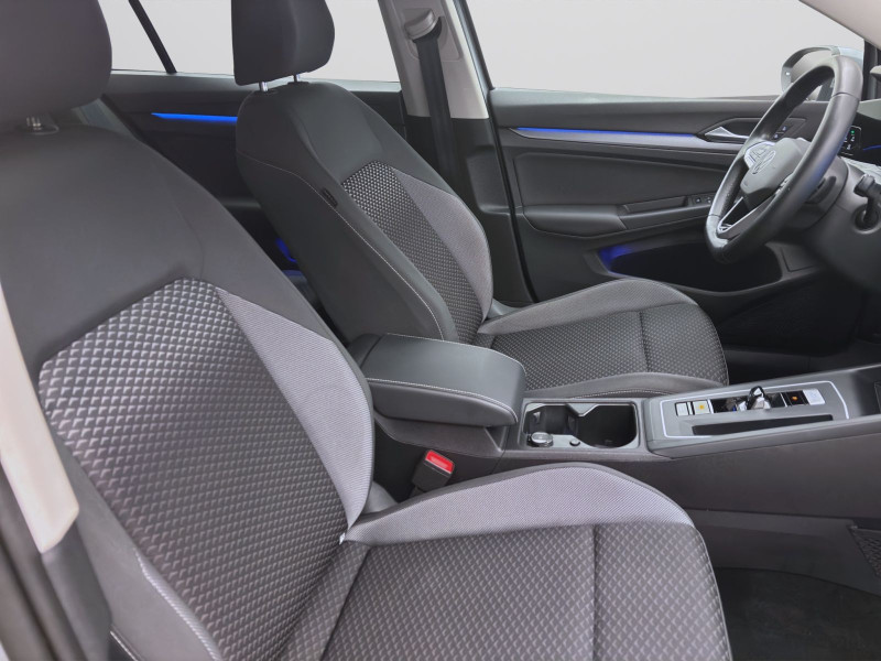 Bild 15: Volkswagen Golf 1.5 eTSI DSG ACTIVE NAVI KAMERA SITZHZG PDC