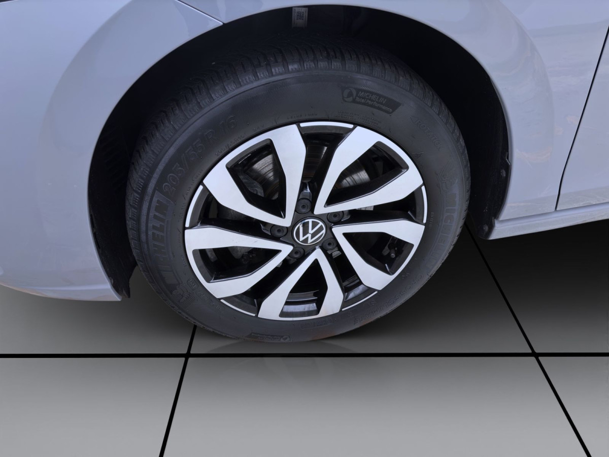 Thumb 7: Volkswagen Golf 1.5 eTSI DSG ACTIVE NAVI KAMERA SITZHZG PDC