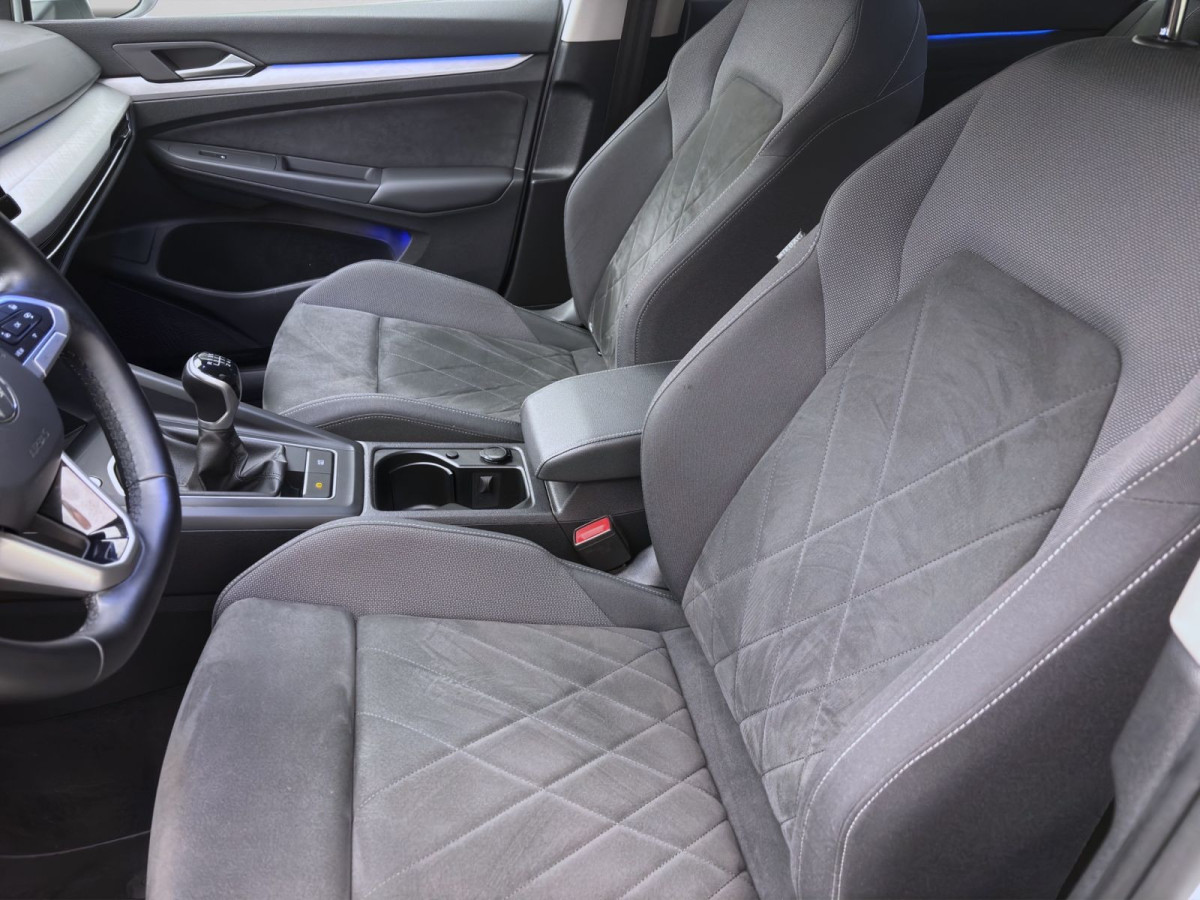 Thumb 8: Volkswagen Golf Variant 2.0 TDI LIFE NAVI KAMERA KLIMA SHZG