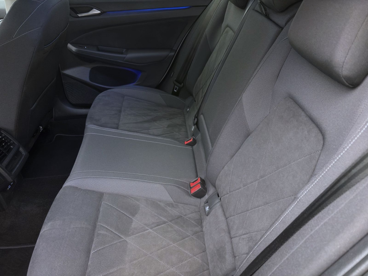 Thumb 14: Volkswagen Golf Variant 2.0 TDI LIFE NAVI KAMERA KLIMA SHZG