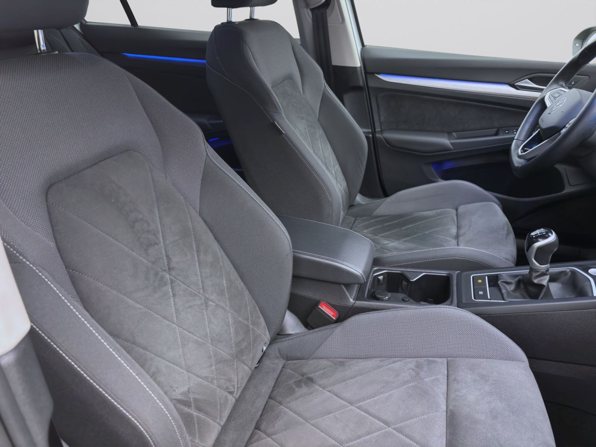 Thumb 15: Volkswagen Golf Variant 2.0 TDI LIFE NAVI KAMERA KLIMA SHZG