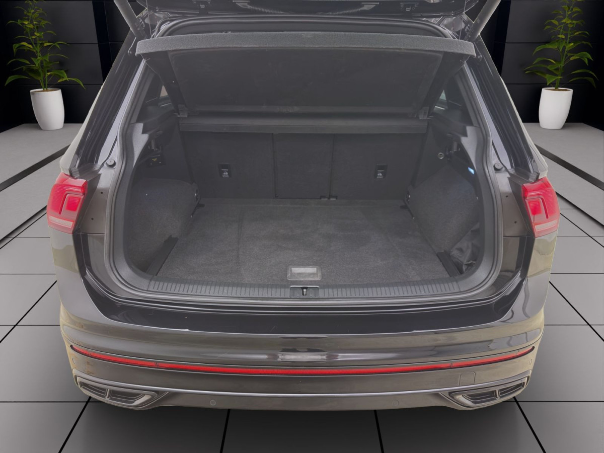 Thumb 3: Volkswagen Tiguan 2.0 TDI DSG R-LINE NAVI AHK KAMERA KLIMA