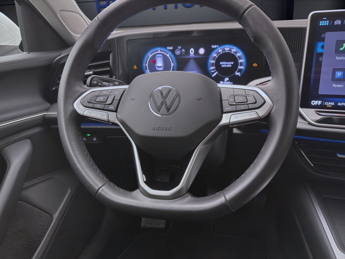 Thumb 11: Volkswagen Passat Variant 2.0 TDI DSG BUSINESS NAVI AHK KAMERA SHZG