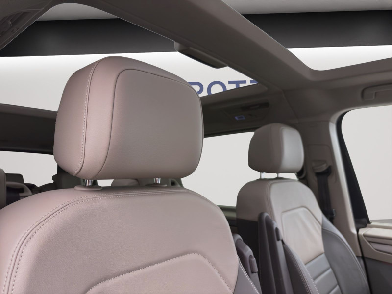 Bild 16: Volkswagen T7 Multivan eHybrid 4M STYLE LR AHK PANO KAMERA NAVI MATRIX