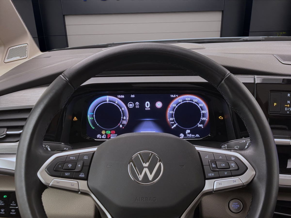 Thumb 11: Volkswagen T7 Multivan eHybrid 4M STYLE LR AHK PANO KAMERA NAVI MATRIX