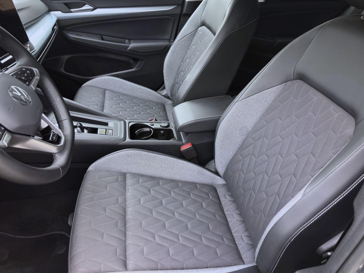 Thumb 8: Volkswagen Golf Variant 1.5 eTSI DSG GOAL KAMERA SITZHZG PDC KLIMA