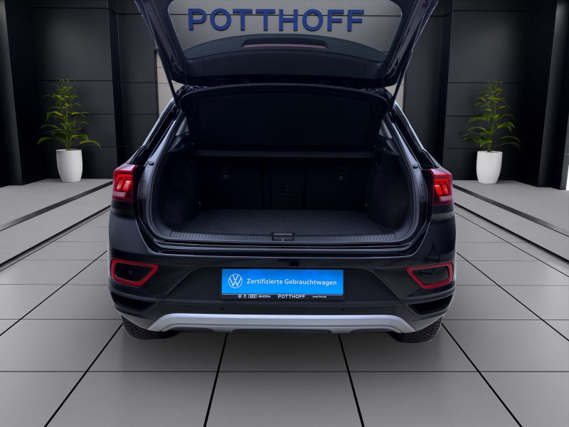 Bild 3: Volkswagen T-Roc 1.0 TSI GOAL NAVI PDC LED SITZHZG