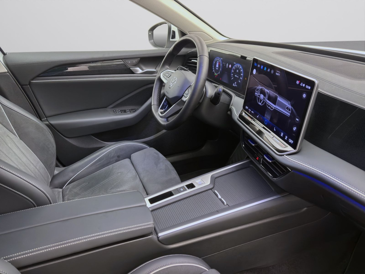 Thumb 16: Volkswagen Passat Variant 1.5 eTSI DSG BUSINESS AHK NAVI KAMERA SITZHZG